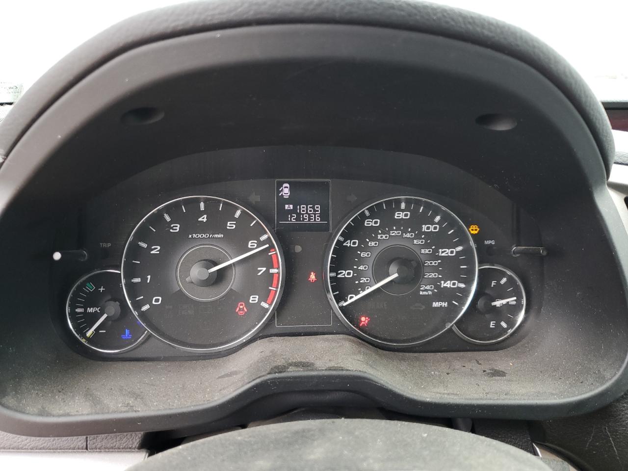 2011 Subaru Outback - Image 9