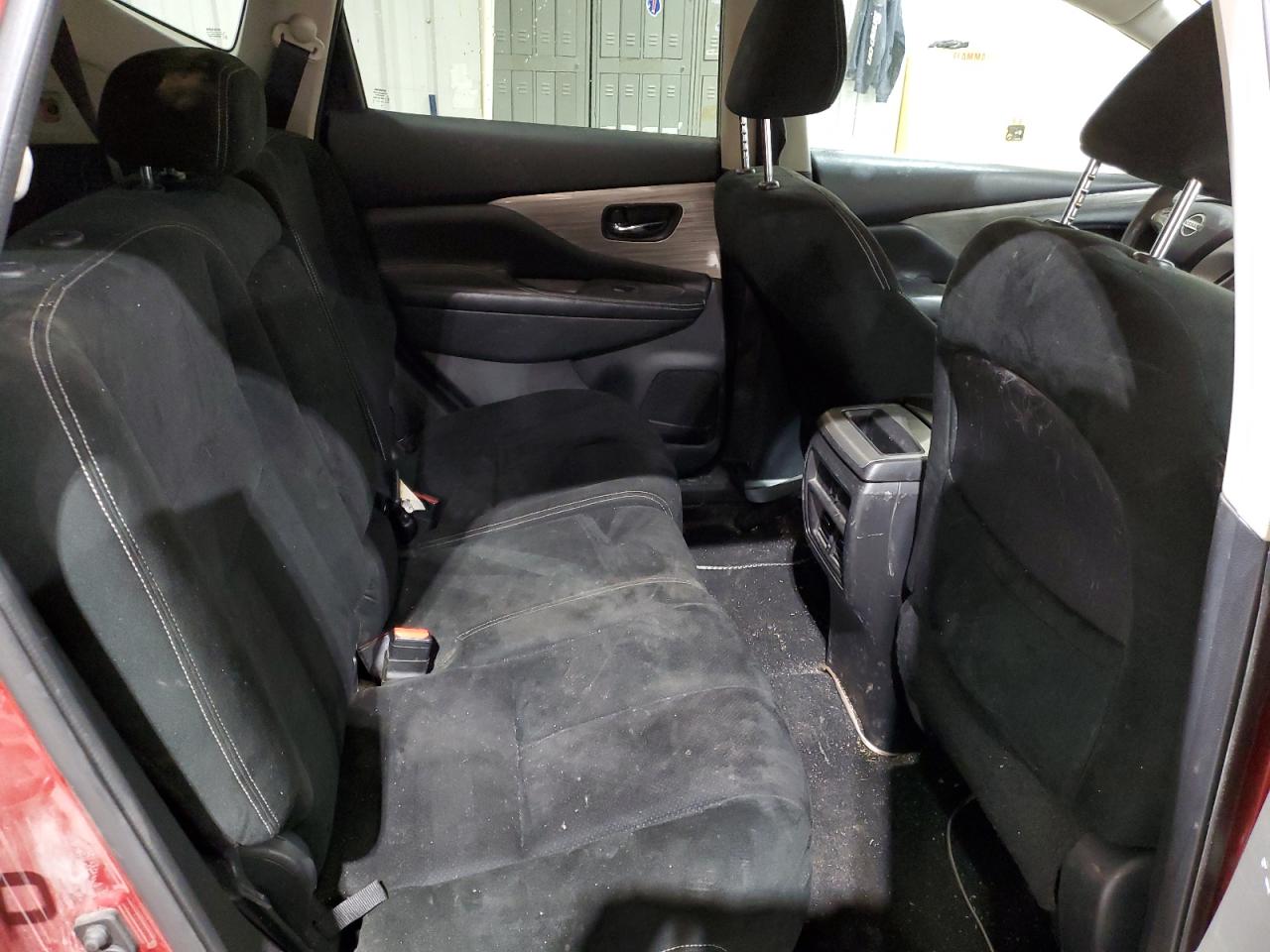 2015 Nissan Murano - Image 11