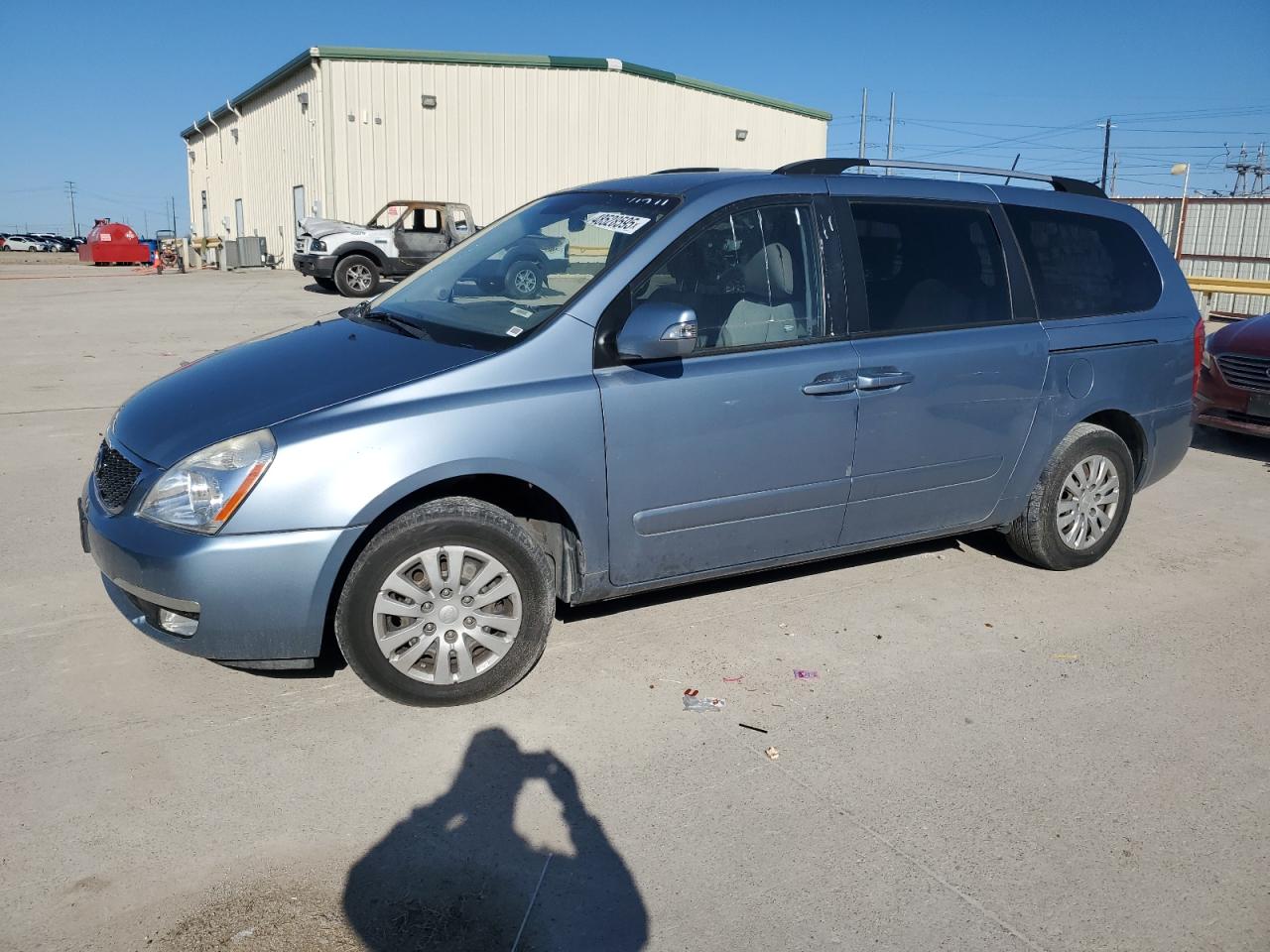 2014 Kia Sedona - Image 1