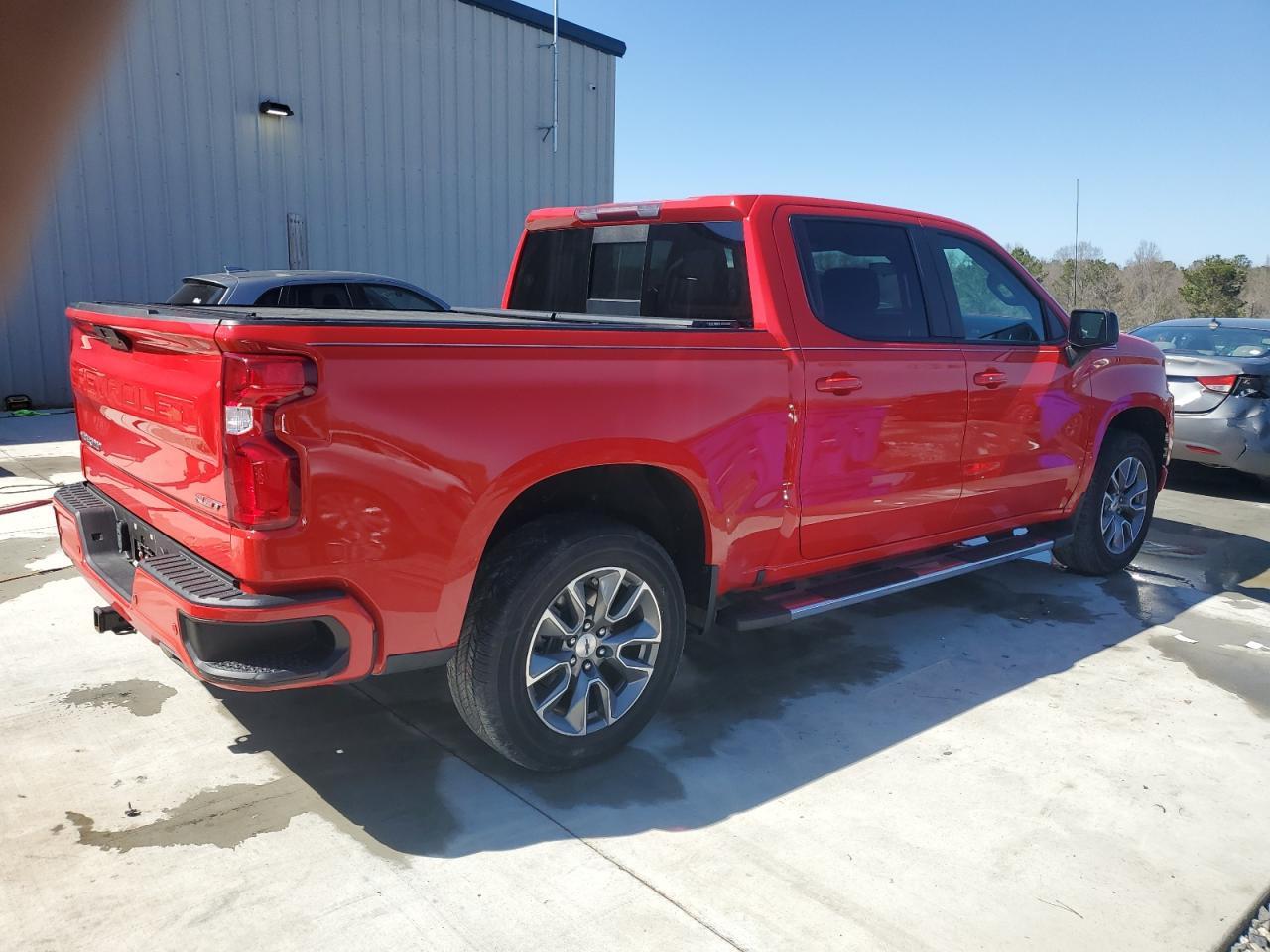 2022 Chevrolet Silverado - Image 3