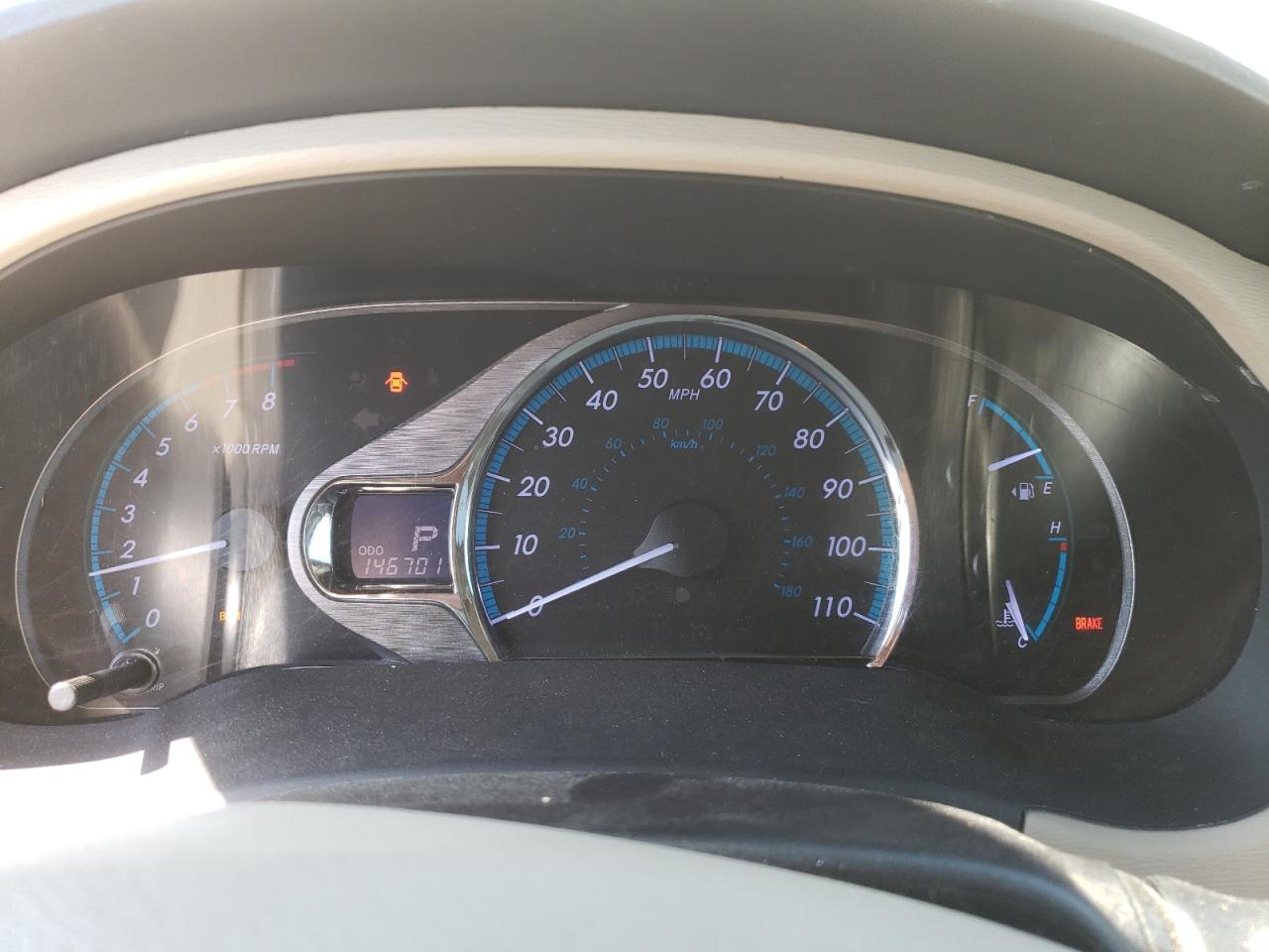 2014 Toyota Sienna - Image 9