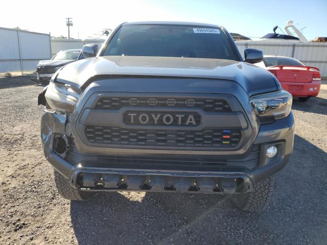  TOYOTA TACOMA 2017 Black