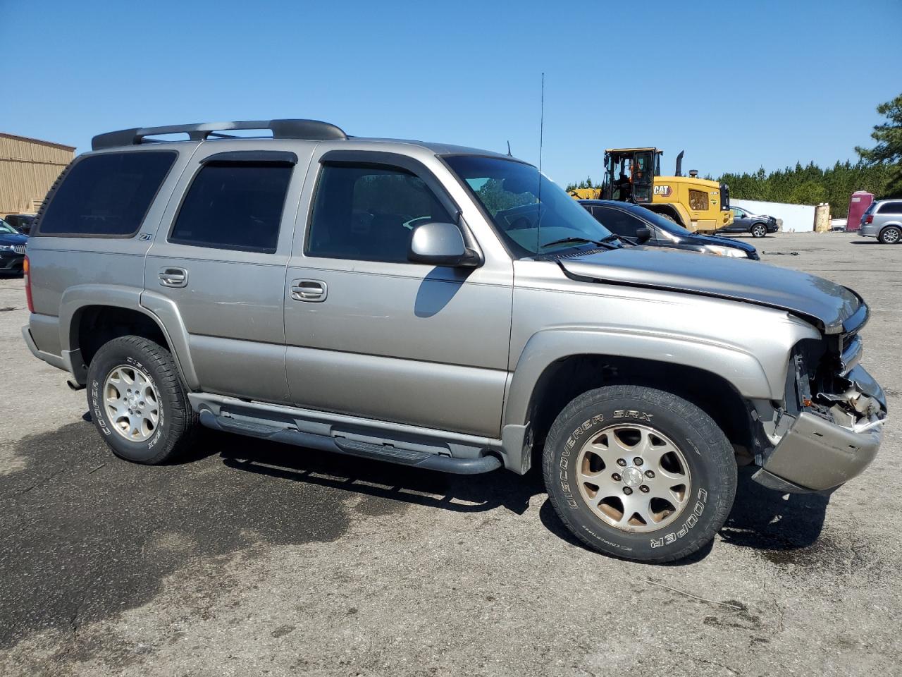 2002 Chevrolet Tahoe - Image 4