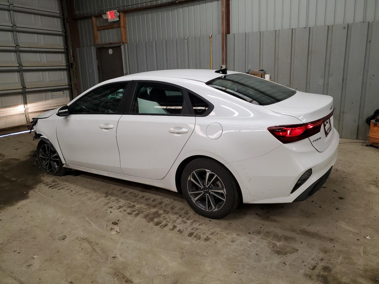 2024 Kia Forte - Image 2