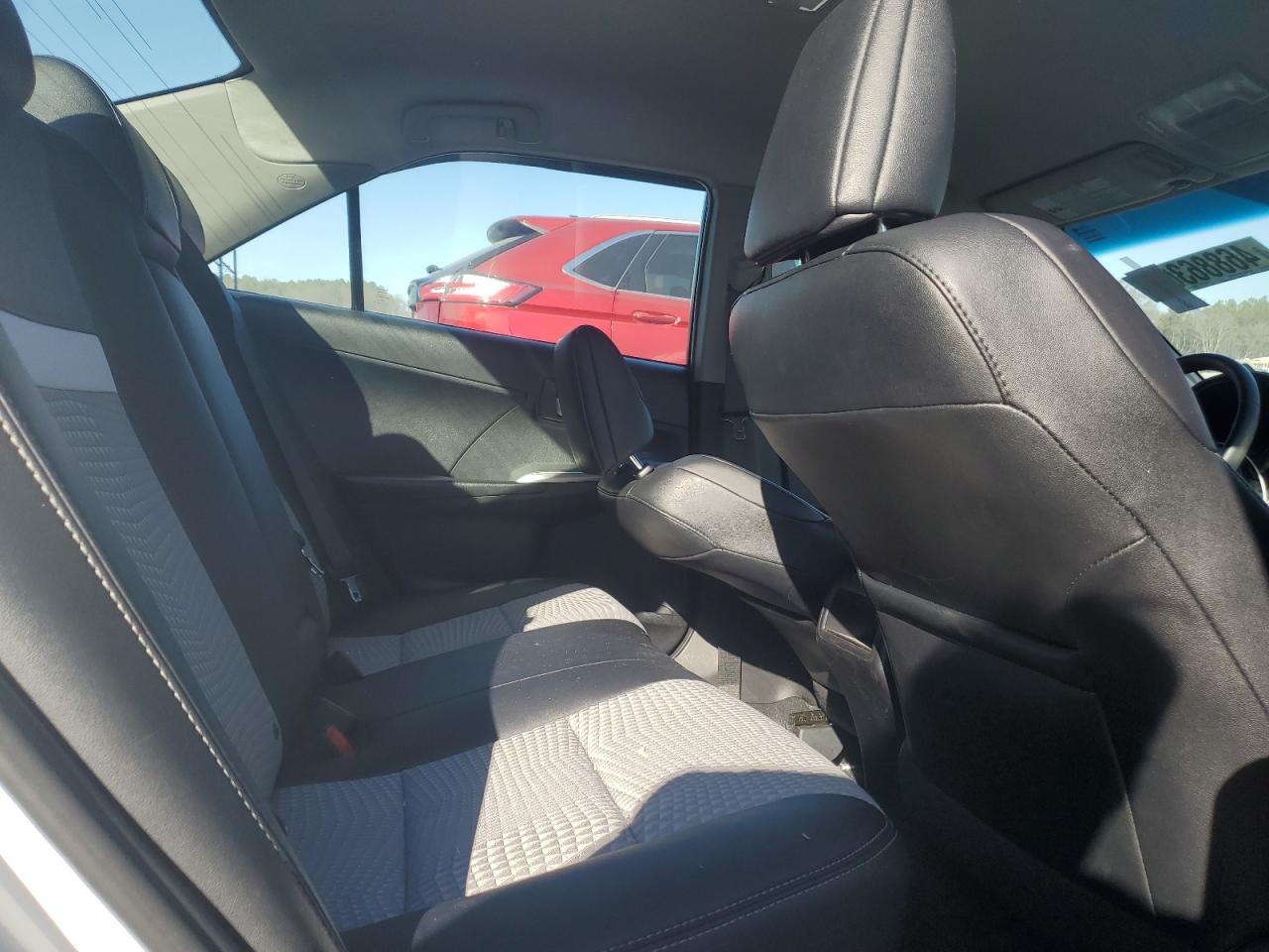 2014 Toyota Camry - Image 10
