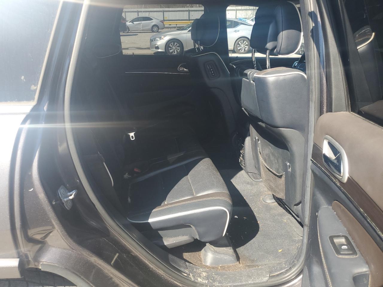 2014 Jeep Grand Cherokee - Image 11