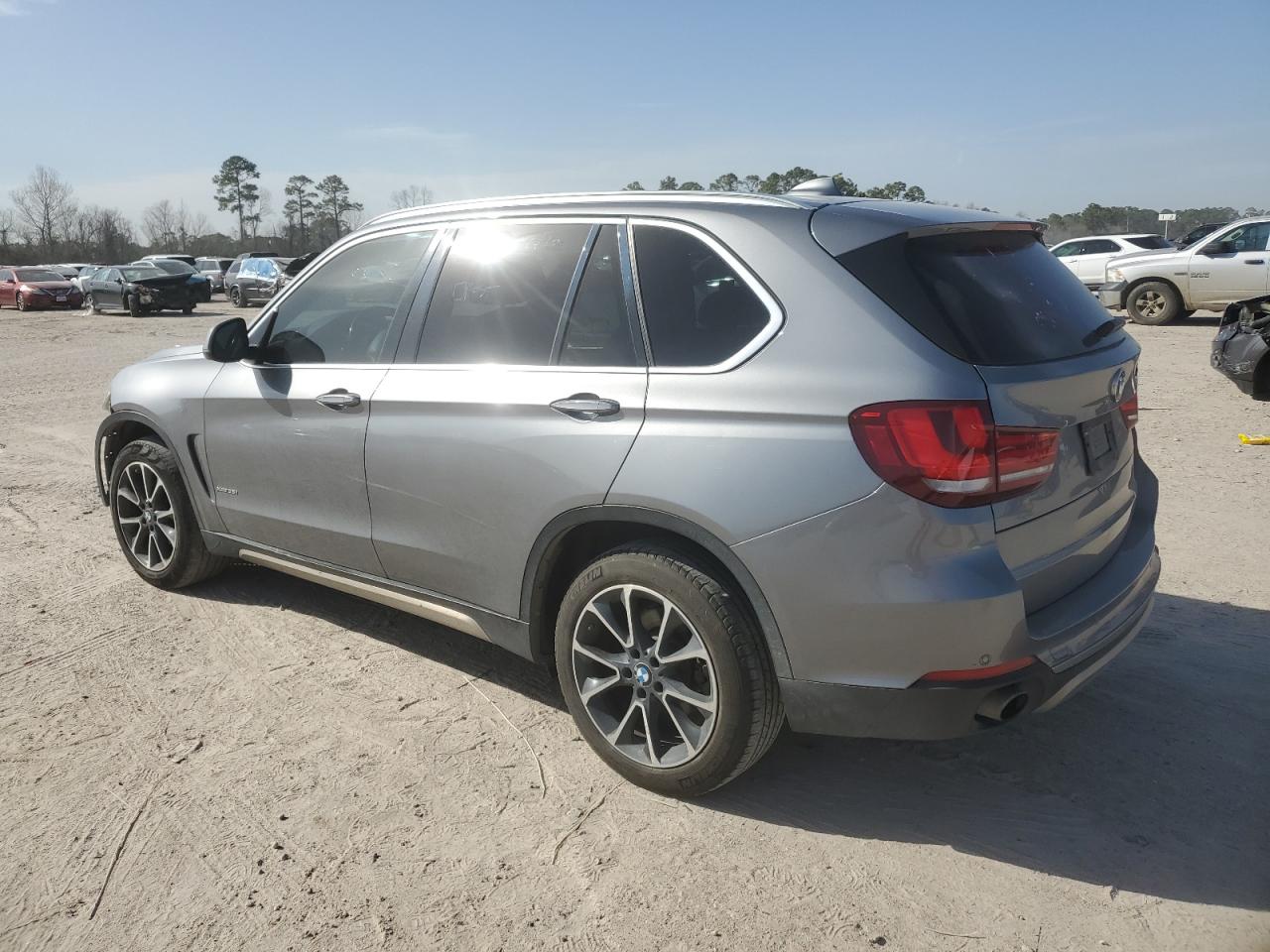 2015 BMW X5 - Image 2