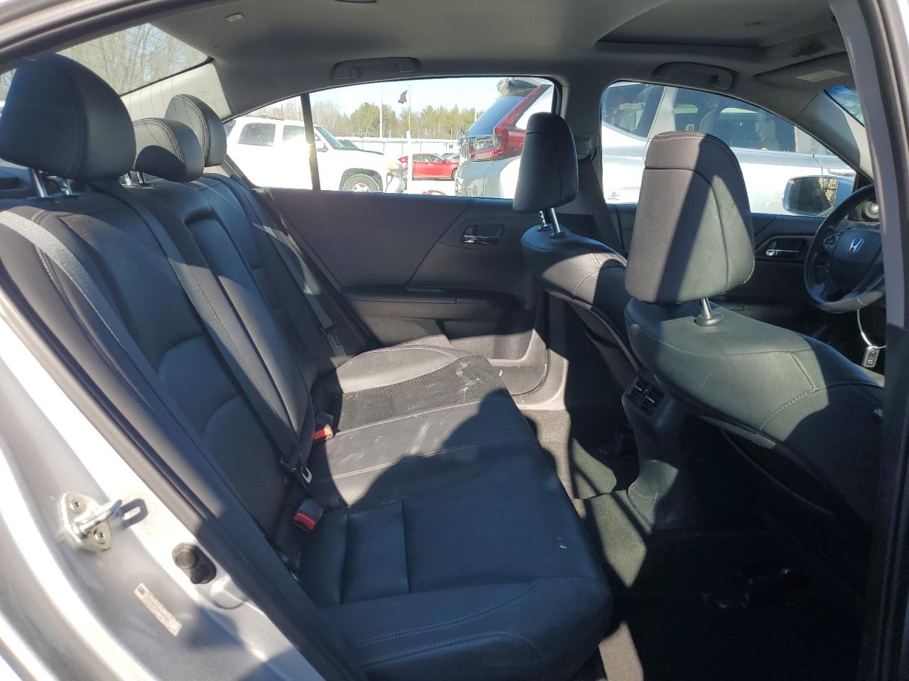 2013 Honda Accord - Image 10
