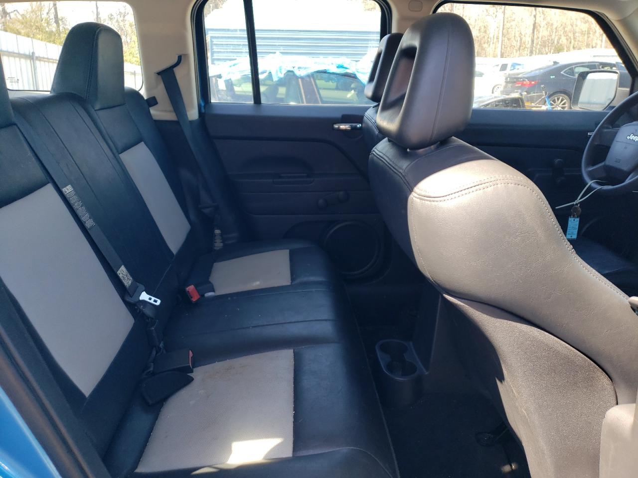 2008 Jeep Liberty (Patriot) - Image 10