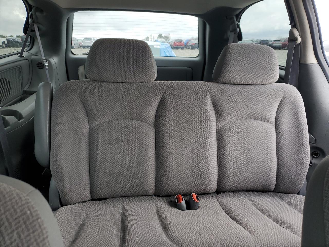 2007 Dodge Caravan - Image 10