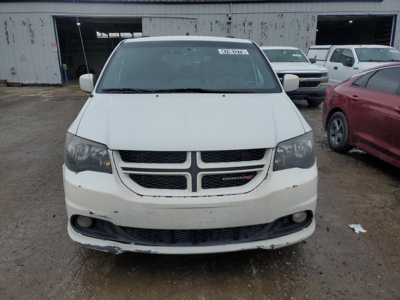 2017 Dodge Caravan - Image 5