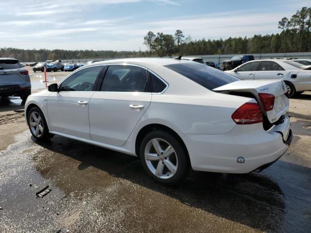  VOLKSWAGEN PASSAT 2015 White