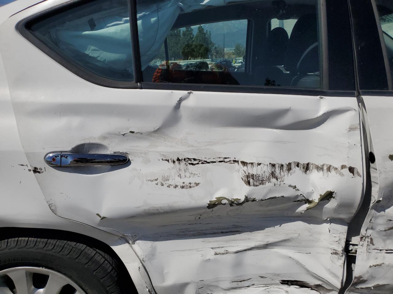 2014 Nissan Versa - Image 10