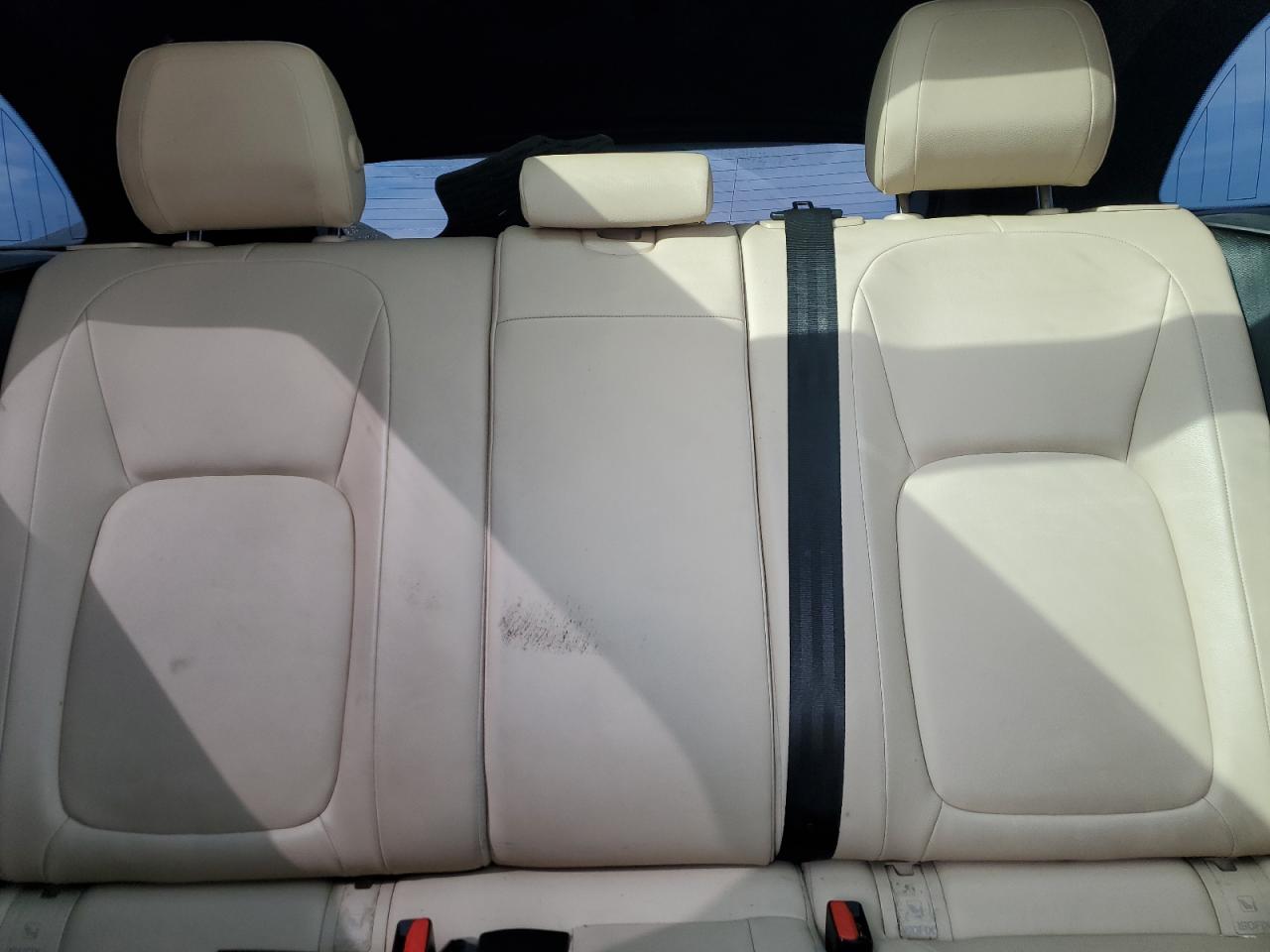 2020 Jaguar F-Pace - Image 10