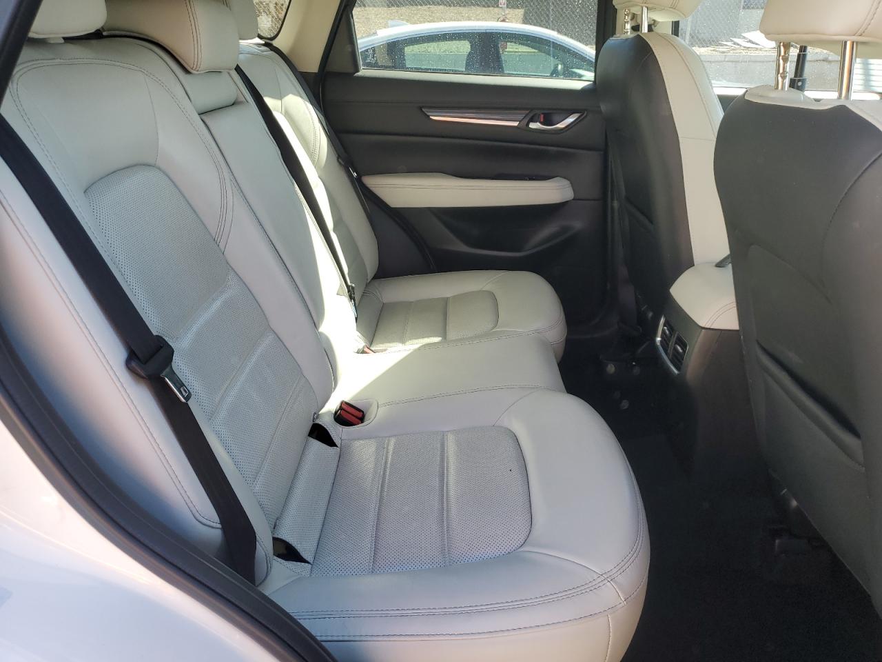 2019 Mazda CX-5 - Image 12