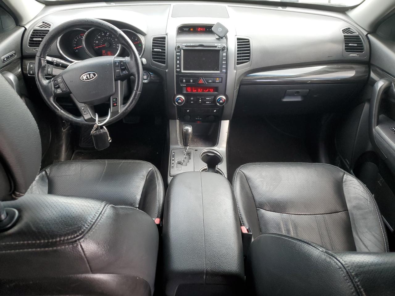 2012 Kia Sorento - Image 8