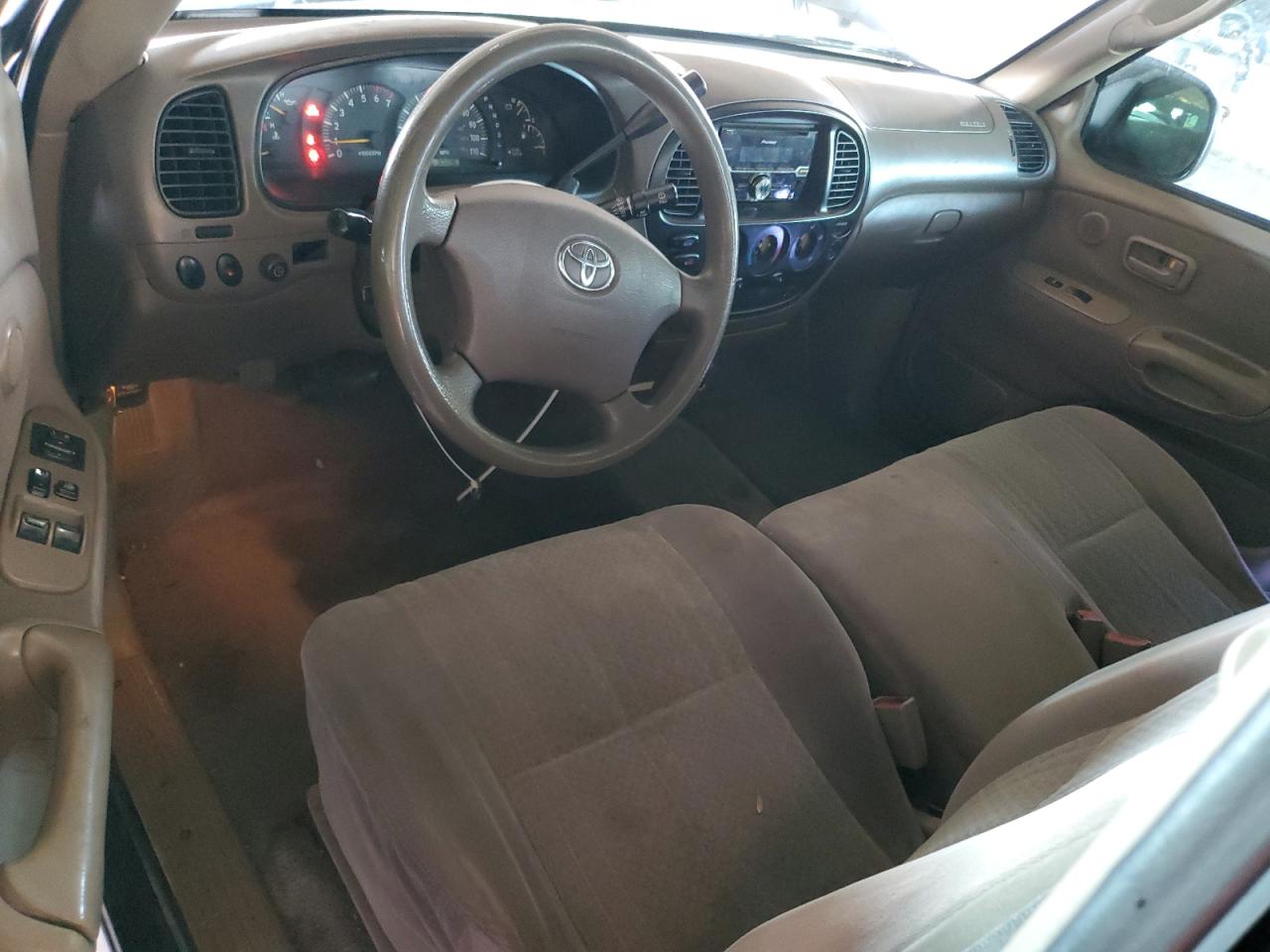 2004 Toyota Tundra - Image 8