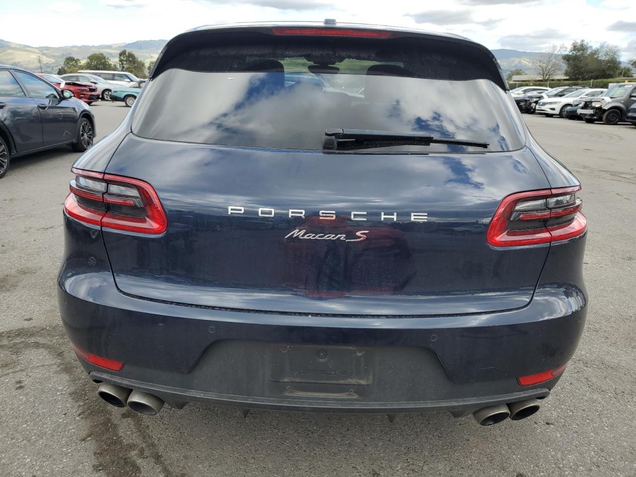 2017 Porsche Macan S VIN: WP1AB2A59HLB10218 Lot: 47450525