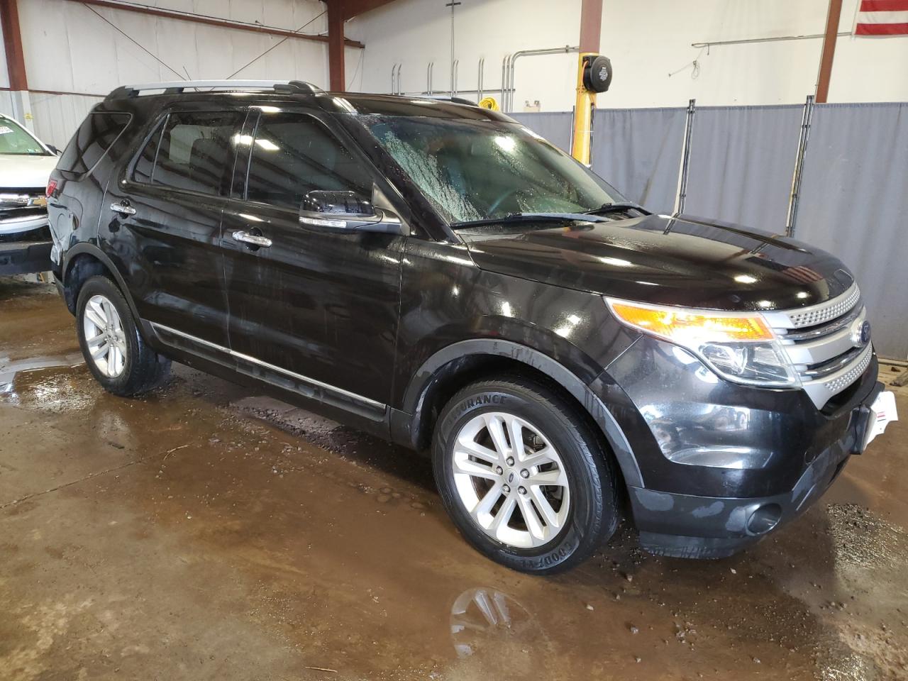 2014 Ford Explorer - Image 4
