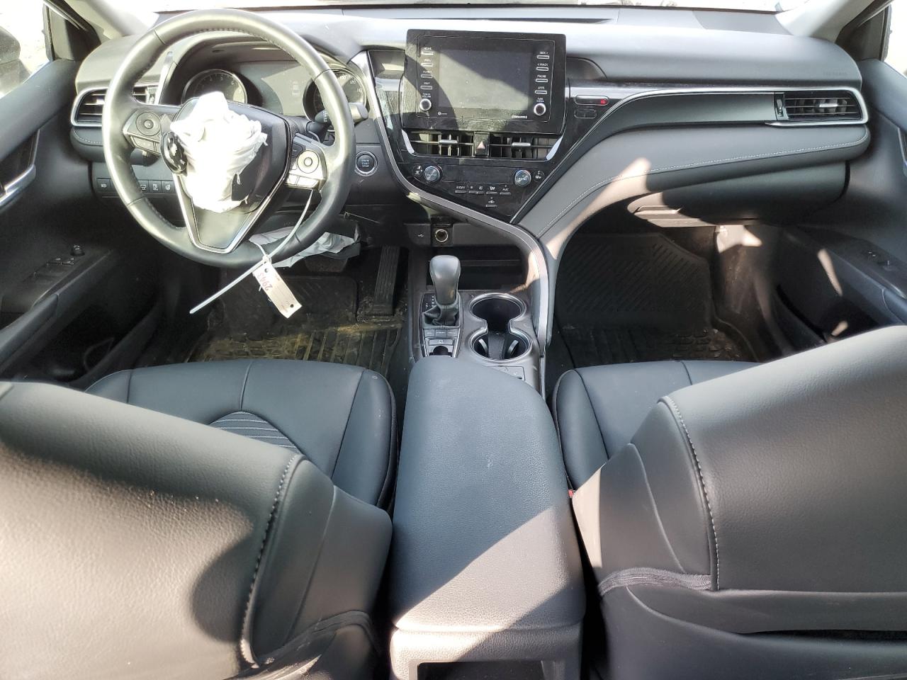 2024 Toyota Camry - Image 8