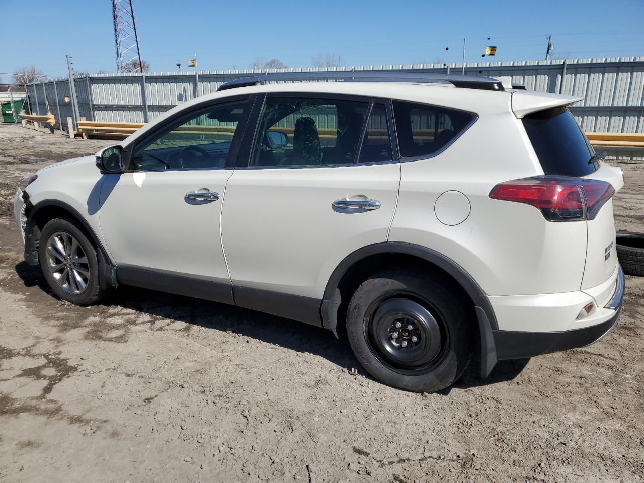 2017 Toyota RAV 4 - Image 2
