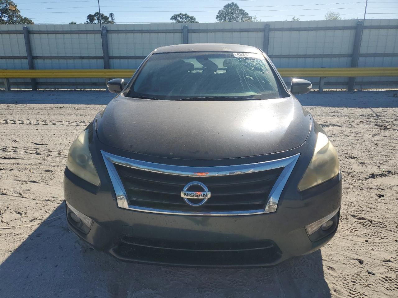 2014 Nissan Altima - Image 5