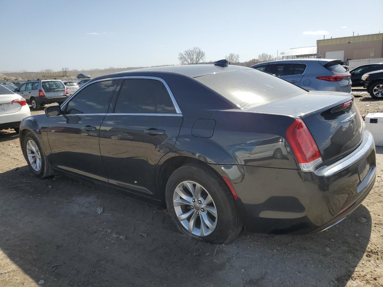2015 Chrysler 300 - Image 2