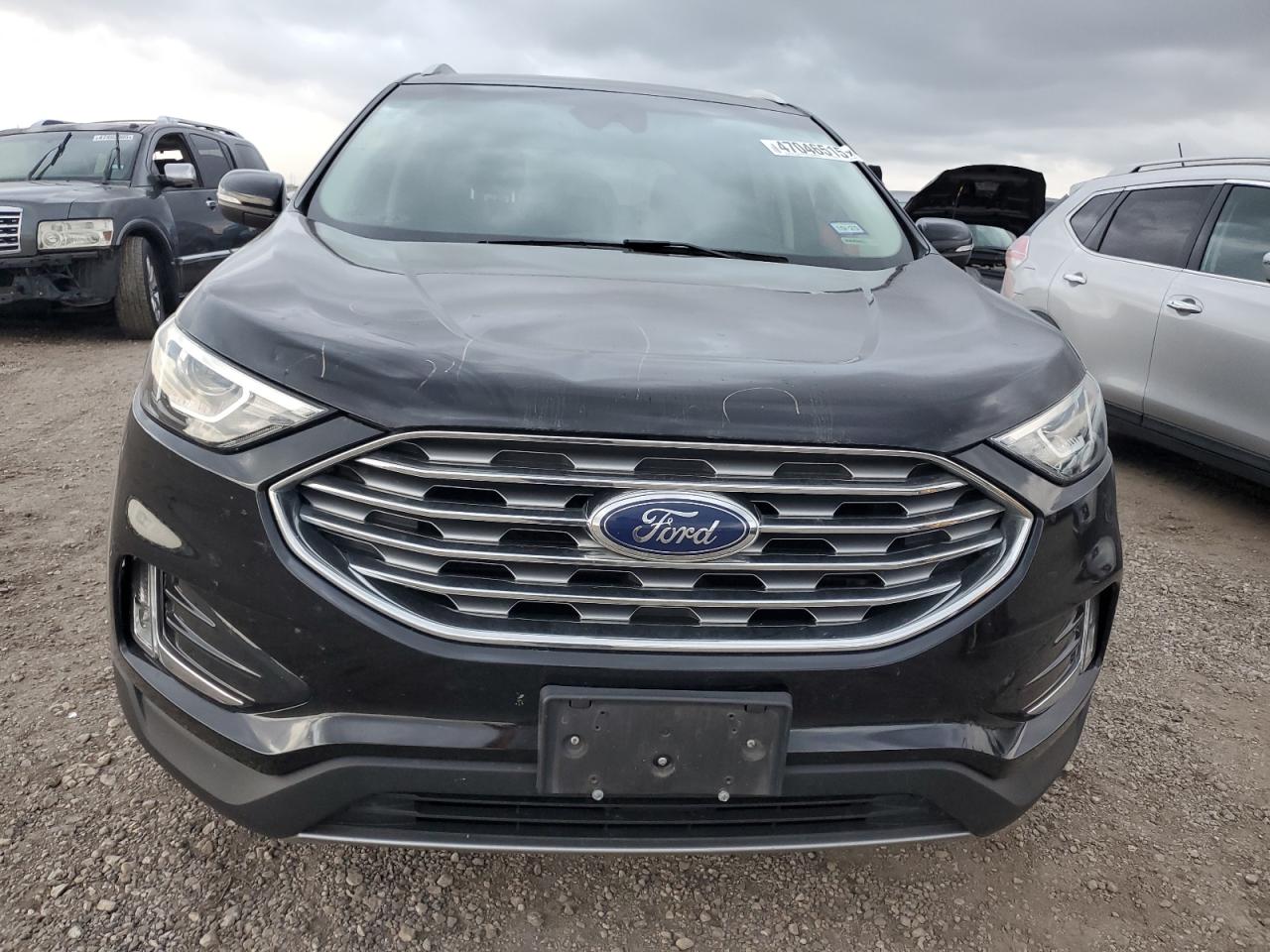 2019 Ford Edge - Image 5
