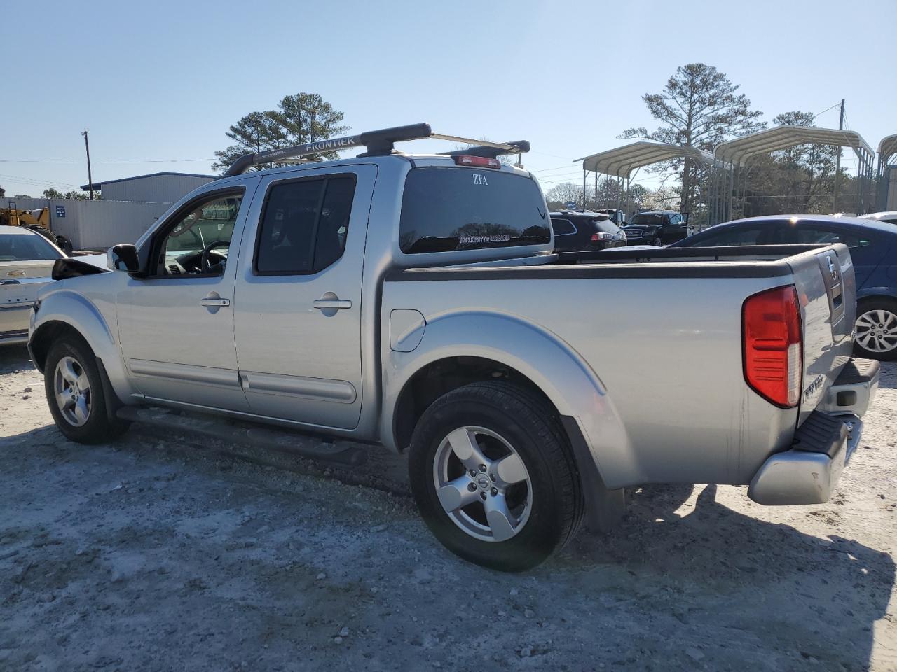 2007 Nissan Navara (Frontier) - Image 2