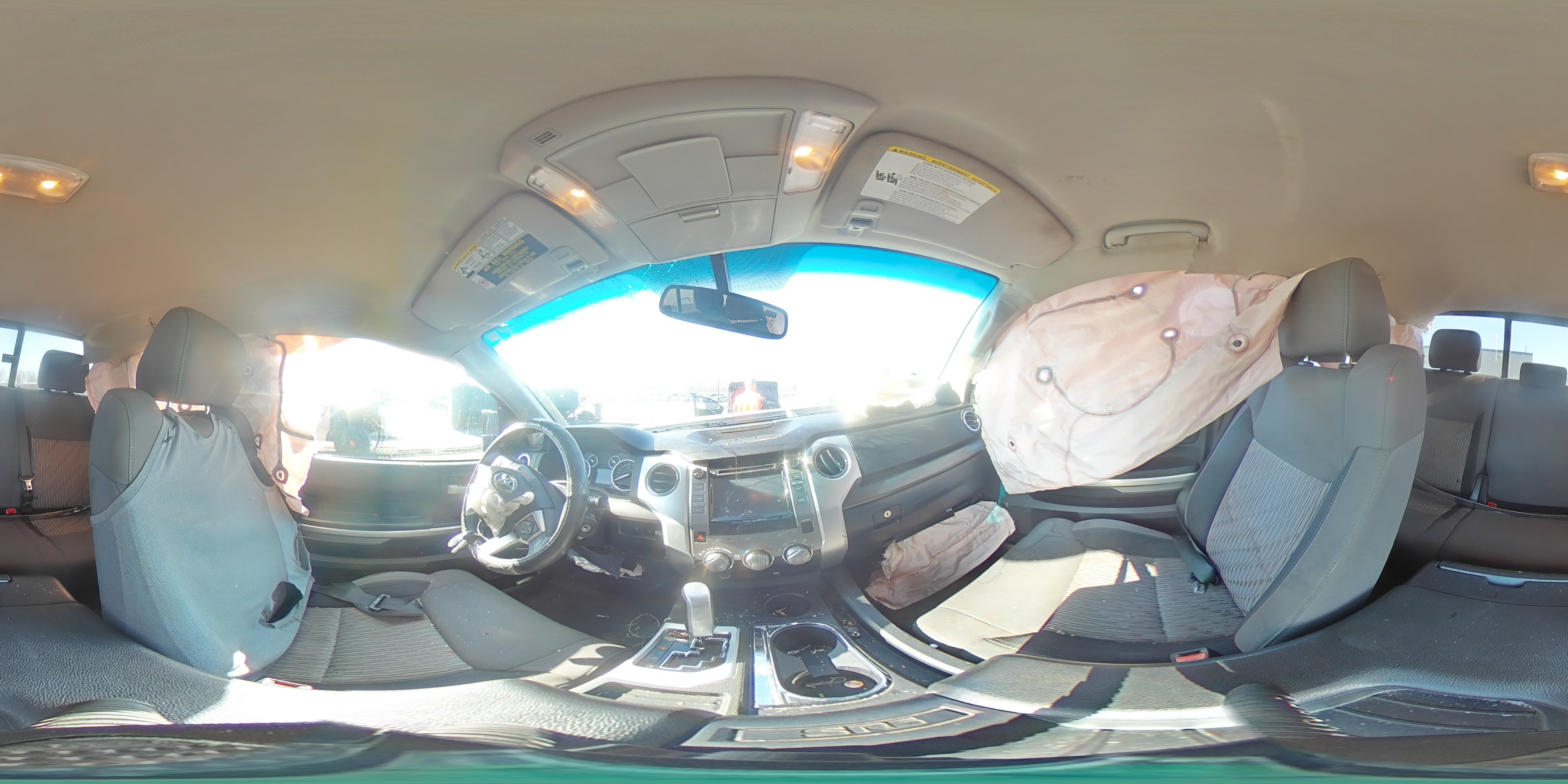 2014 Toyota Tundra - Image 12