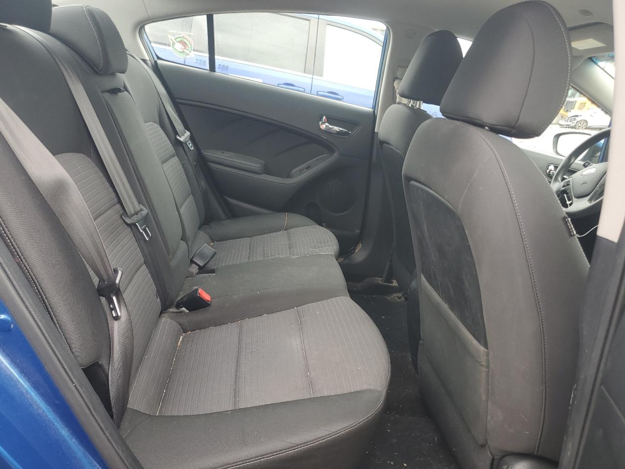 2015 Kia Forte - Image 10