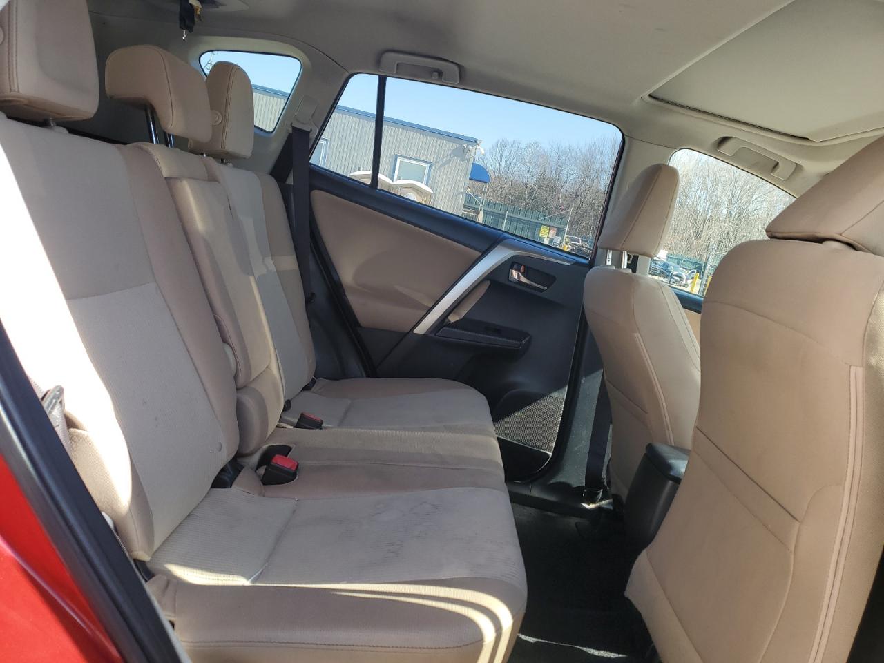 2014 Toyota RAV 4 - Image 11