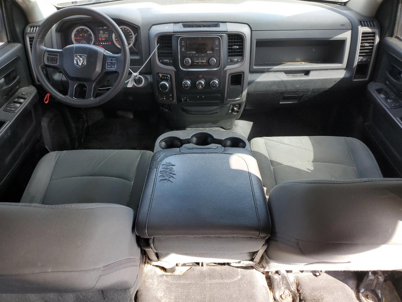 2016 RAM 1500 - Image 8