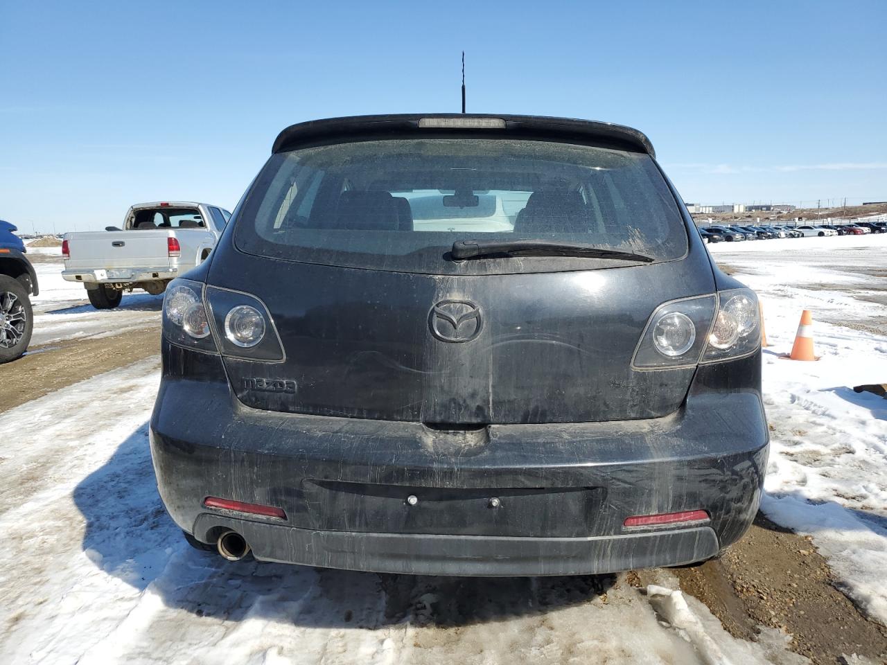 2006 Mazda 3 Hatchback VIN: JM1BK143261543589 Lot: 49863735