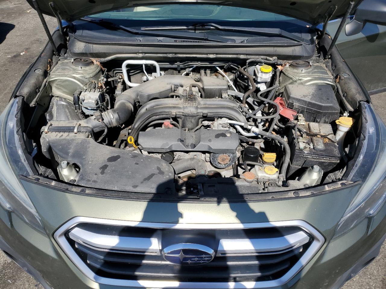 2018 Subaru Outback - Image 12