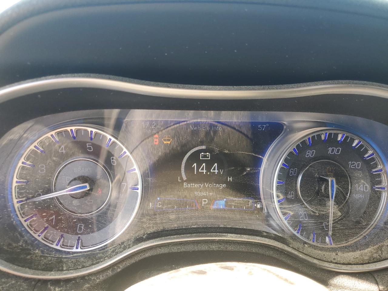 2018 Chrysler 300 - Image 9