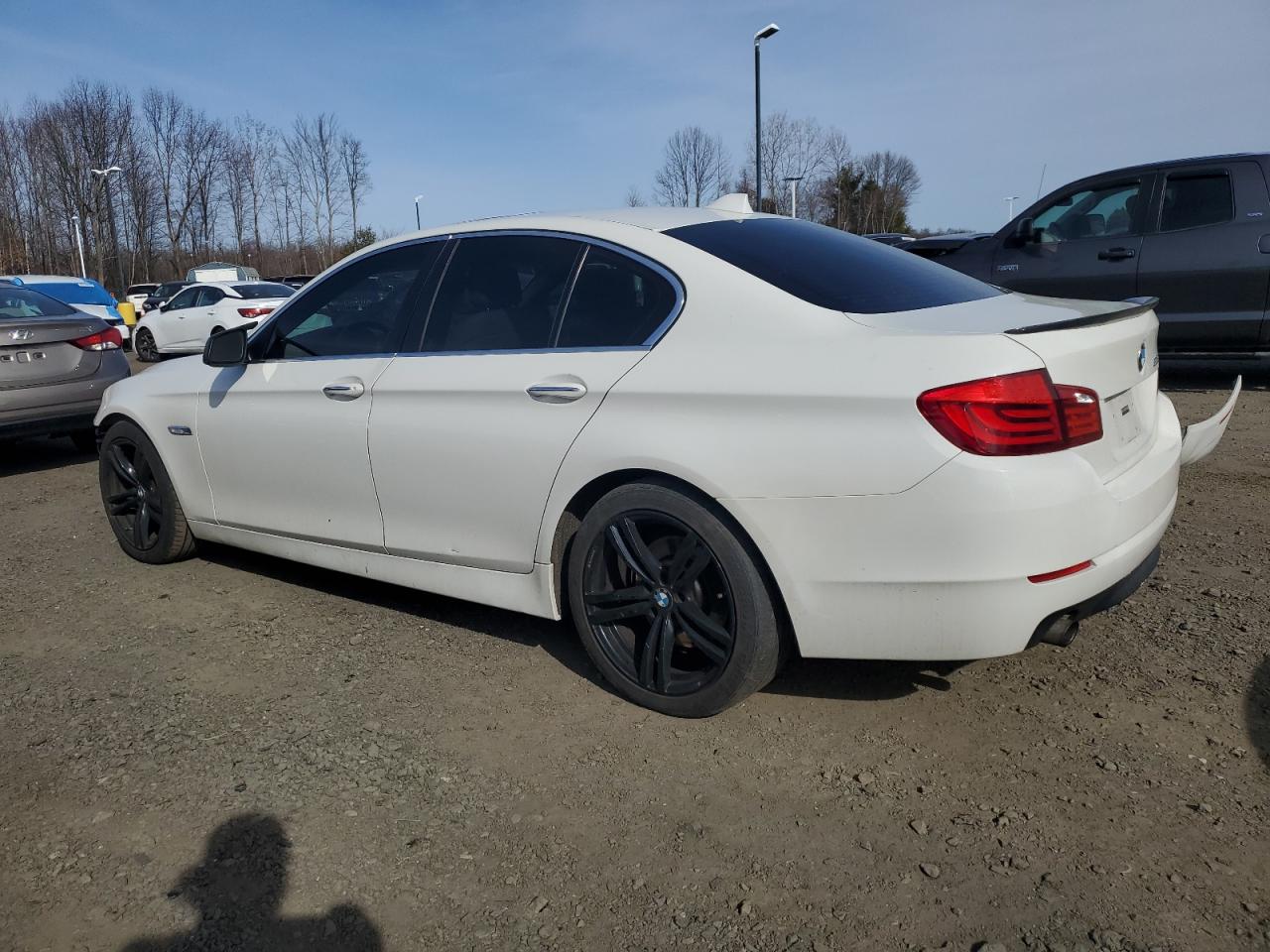 2011 BMW 5er - Image 2