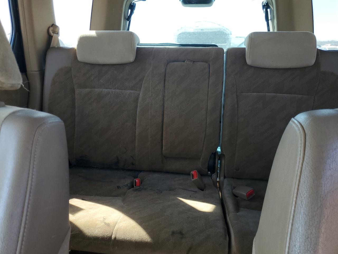 2004 Honda CR-V - Image 10