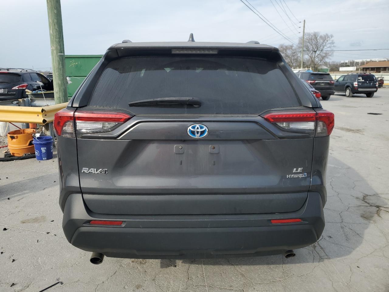 2020 Toyota RAV 4 - Image 6