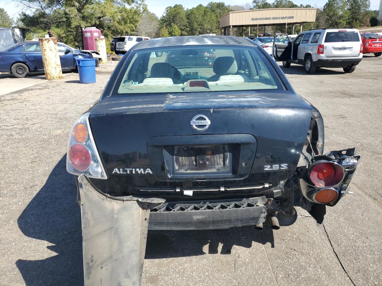 2004 Nissan Altima - Image 6