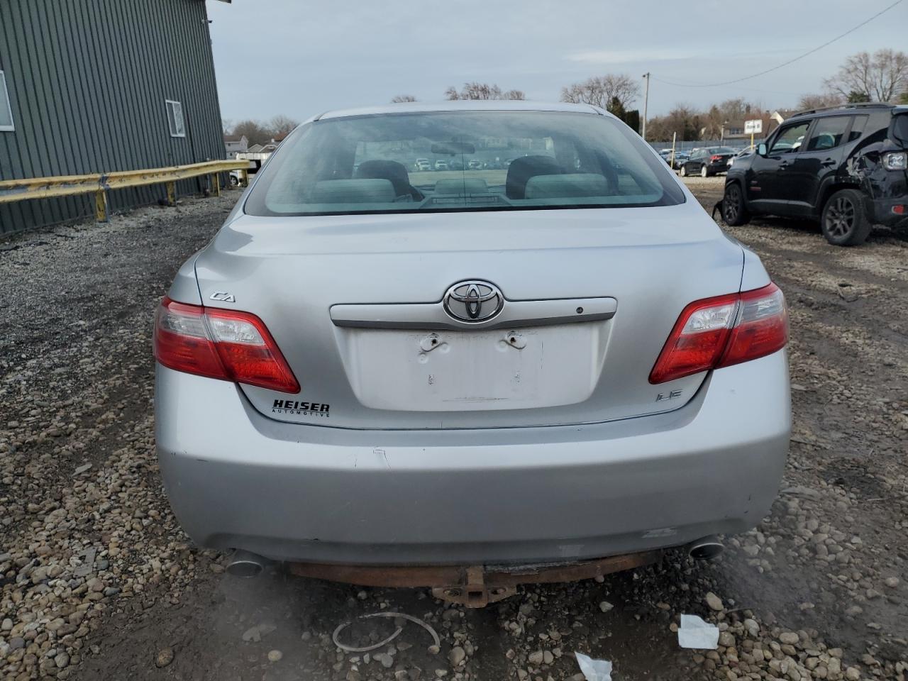 2009 Toyota Camry - Image 6