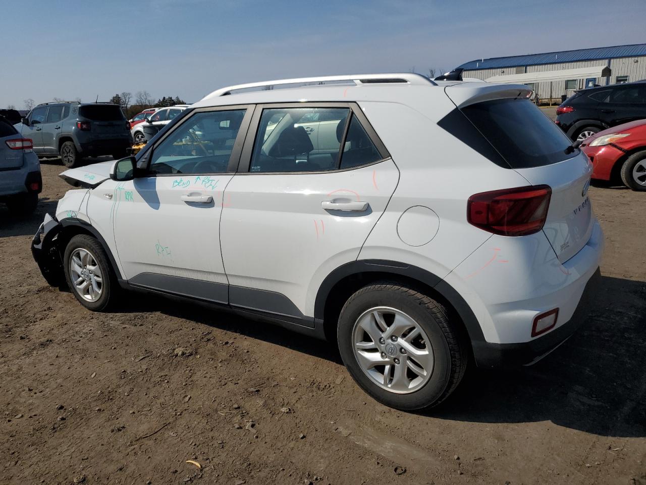 2020 Hyundai Venue - Image 2