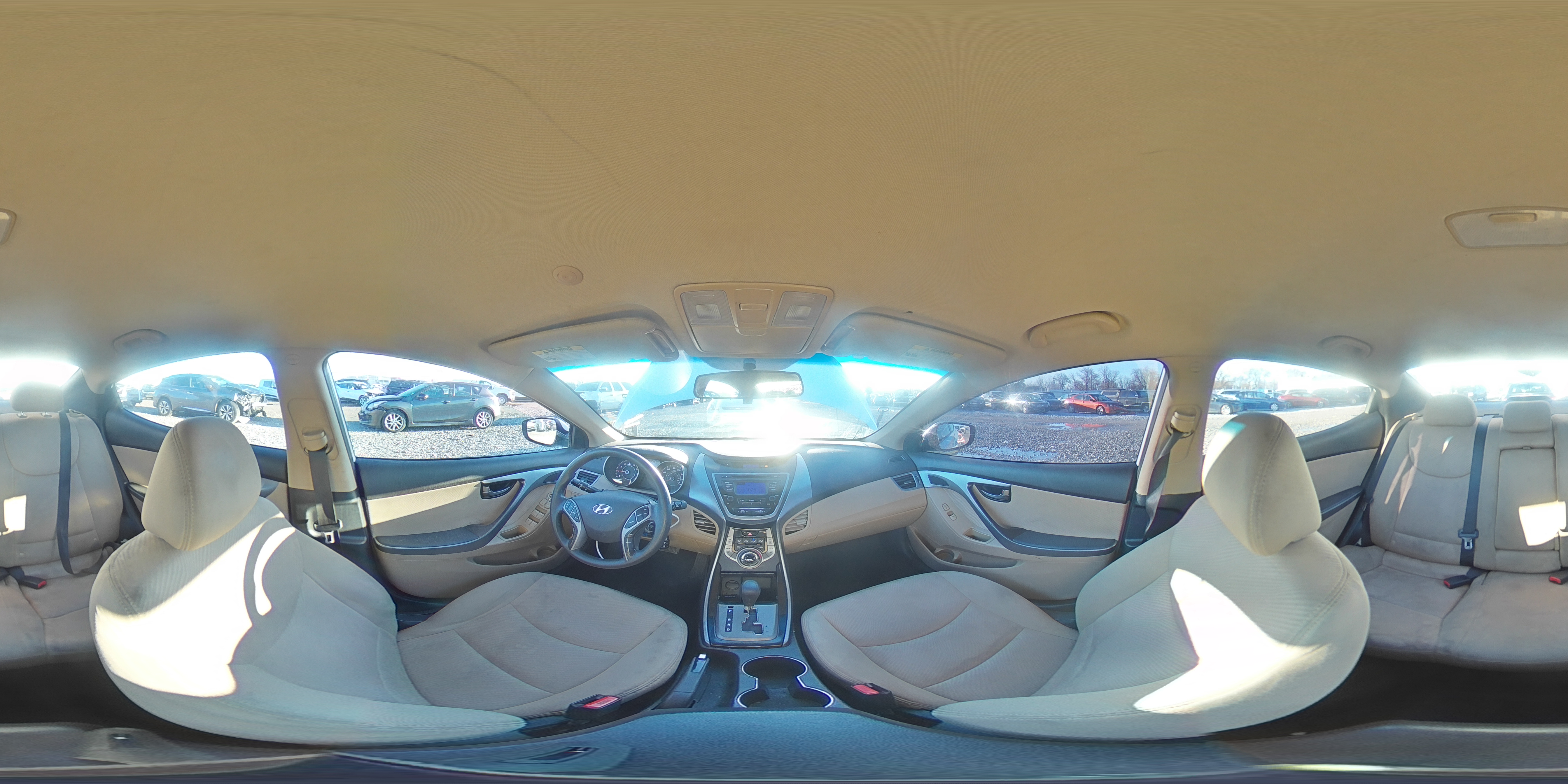 2013 Hyundai Elantra - Image 13