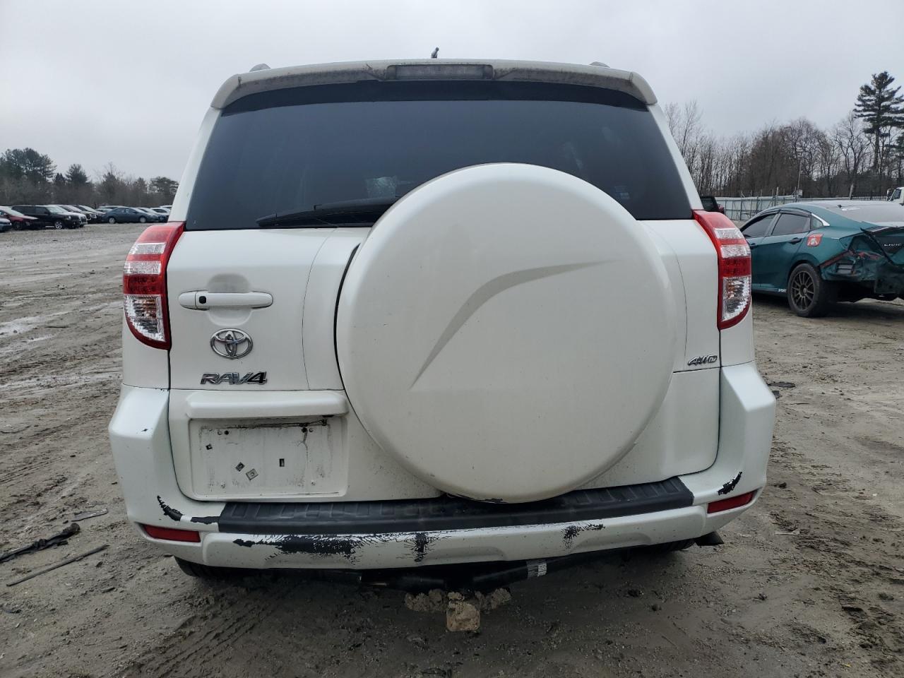 2012 Toyota RAV 4 - Image 6
