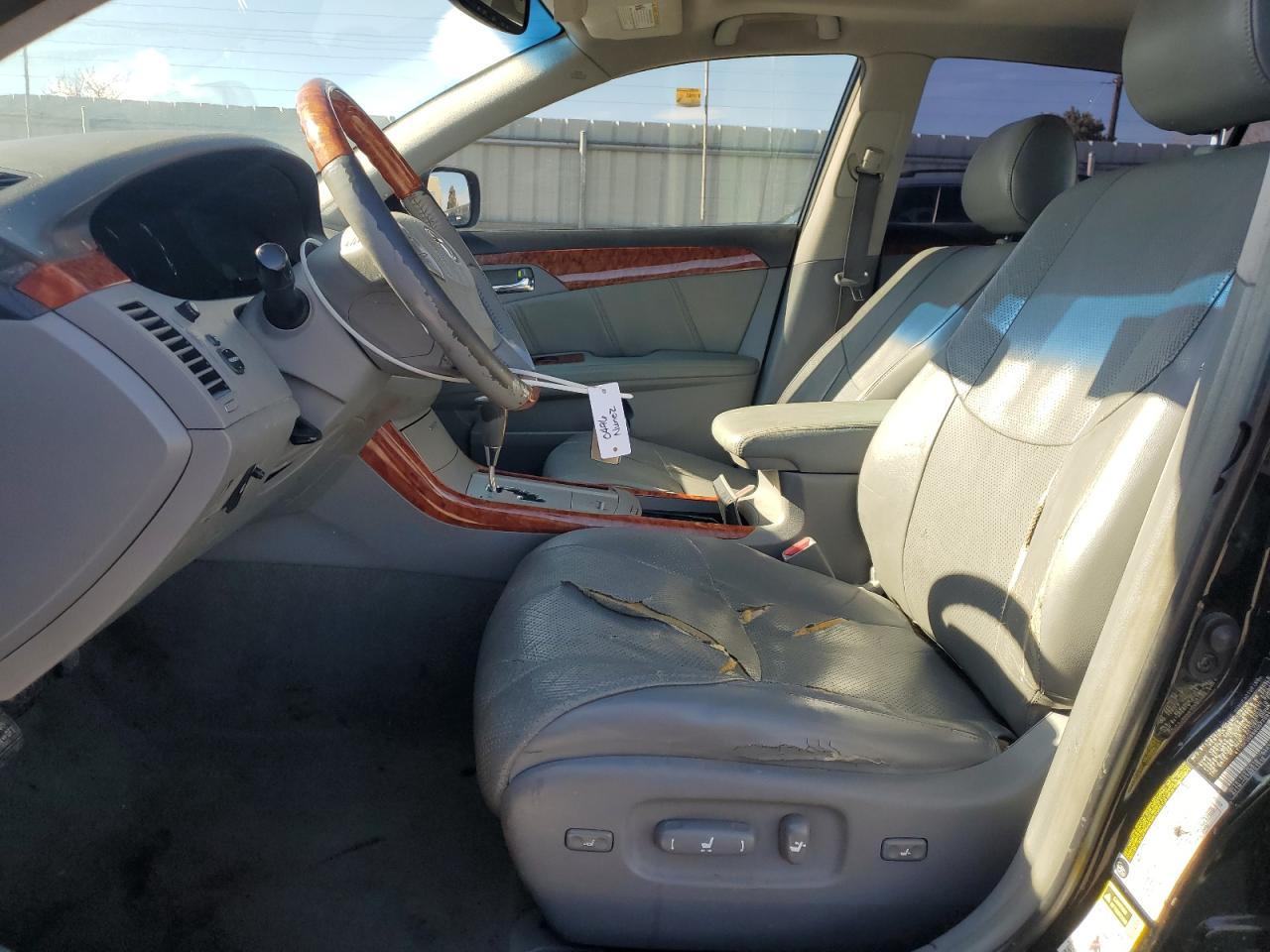2006 Toyota Avalon - Image 7