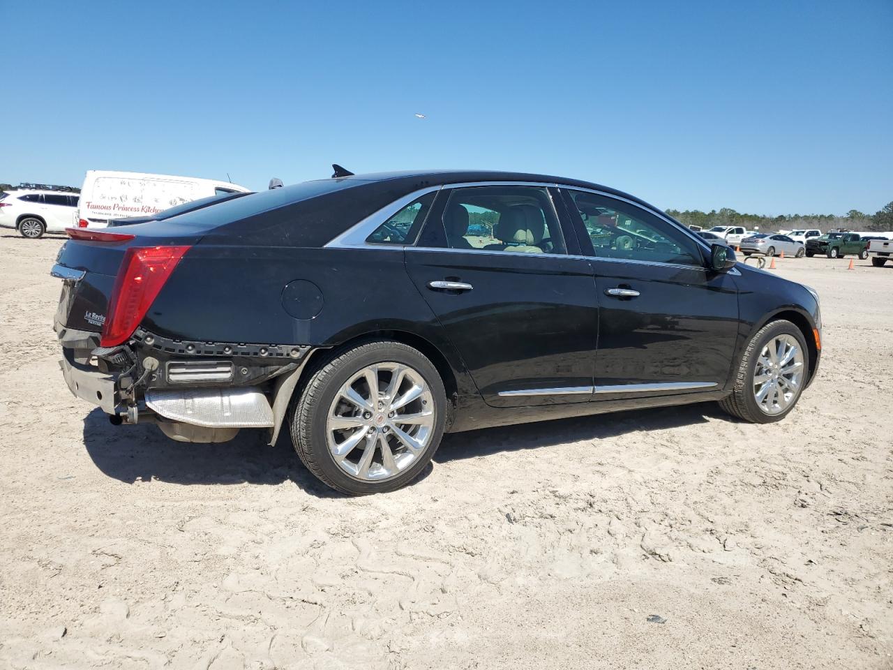 2014 Cadillac XTS - Image 3