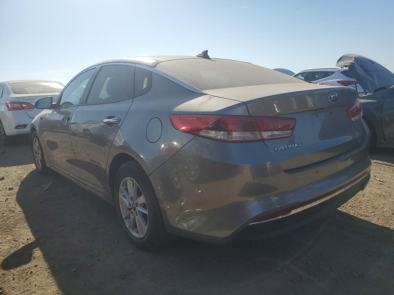 2016 Kia Optima - Image 2