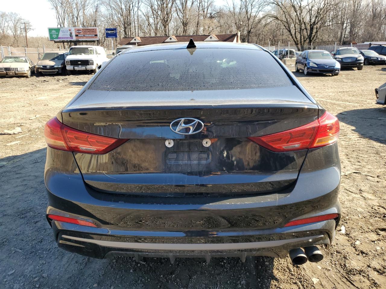 2018 Hyundai Elantra - Image 6