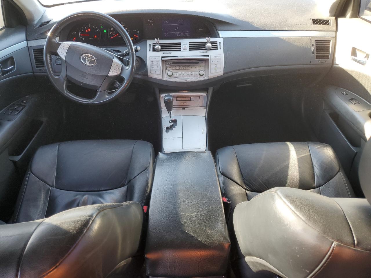 2007 Toyota Avalon - Image 8
