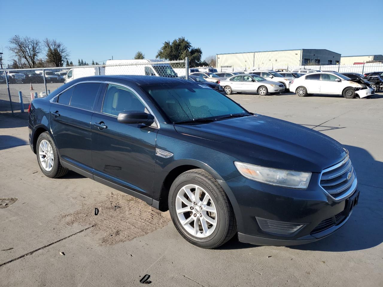 2014 Ford Taurus - Image 4